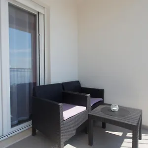 Bandic - 30 Meters To The Apartman Trogir